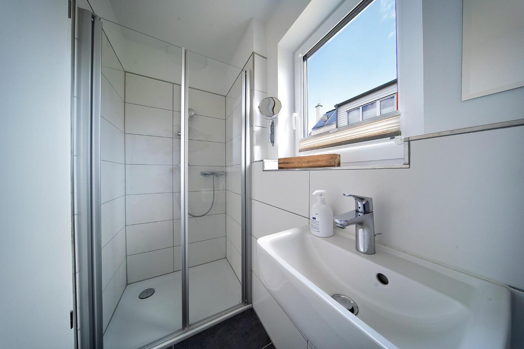 Ferienhaus Lieblingsplatz By Seeblick Ferien Oro, Direkte Wasserlage,Sauna,Kamin Olpenitz Esterno foto
